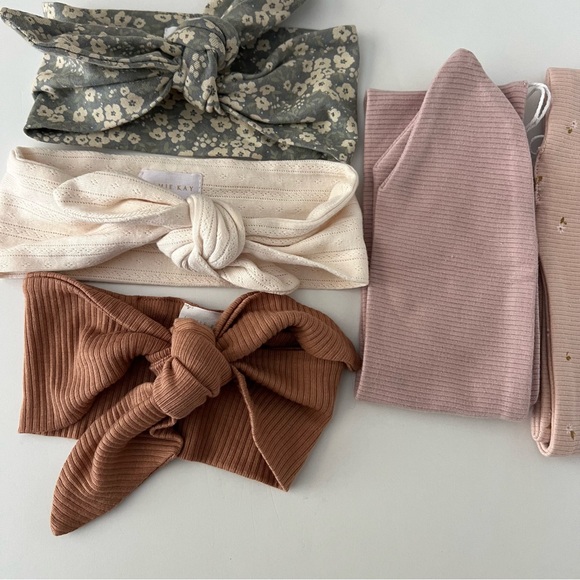 Jamie Kay Floral and Solid Hair Accessories Set - Picture 4 of 7